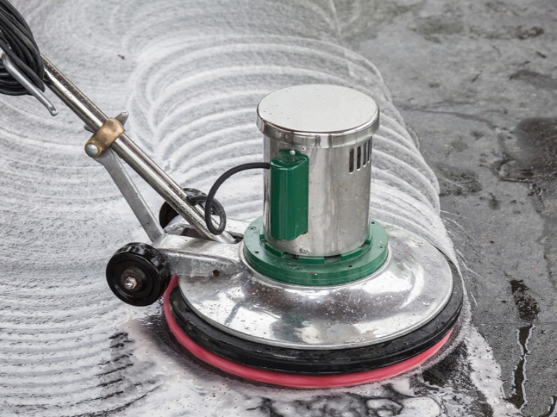 Como eliminar efetivamente arranhões e manchas de pisos de granilite